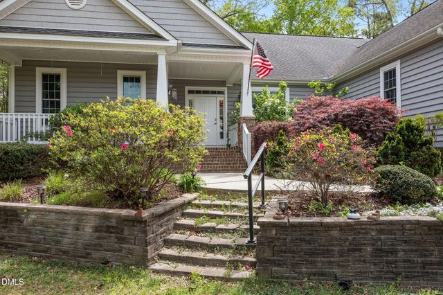 425 Panners Place, Sanford, NC 27330