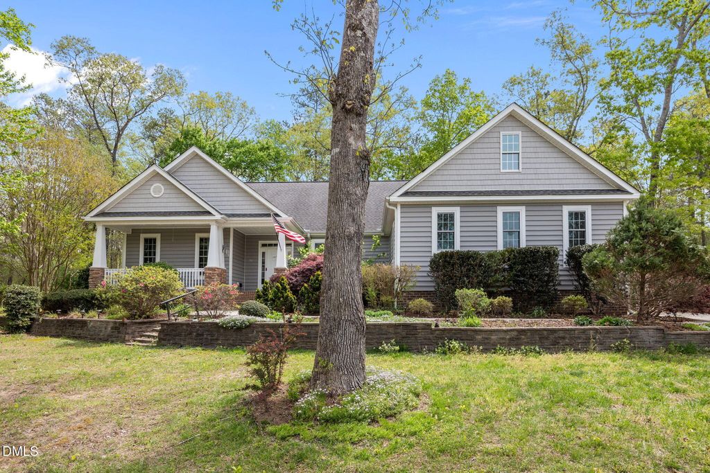 425 Panners Place, Sanford, NC 27330