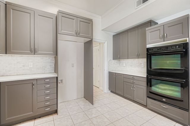 2210 Club Creek Circle, Garland, TX 75043