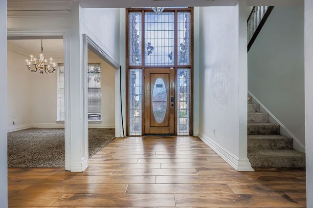 2210 Club Creek Circle, Garland, TX 75043