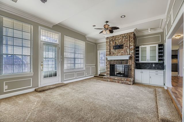 2210 Club Creek Circle, Garland, TX 75043