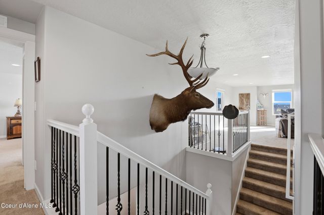 6456 W Irish Cir, Rathdrum, ID 83858