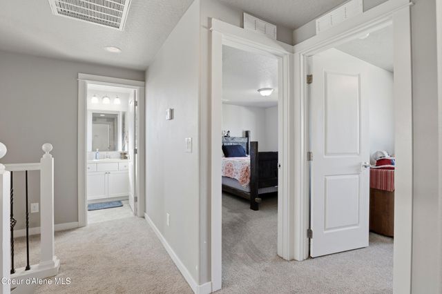 6456 W Irish Cir, Rathdrum, ID 83858