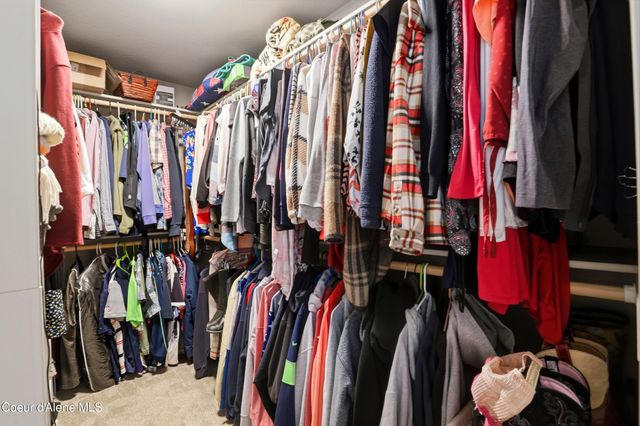 6456 W Irish Cir, Rathdrum, ID 83858