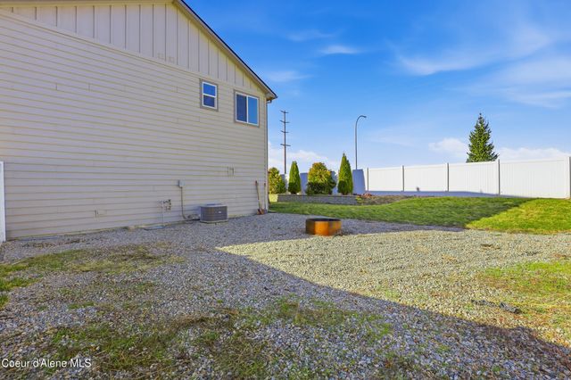 6456 W Irish Cir, Rathdrum, ID 83858