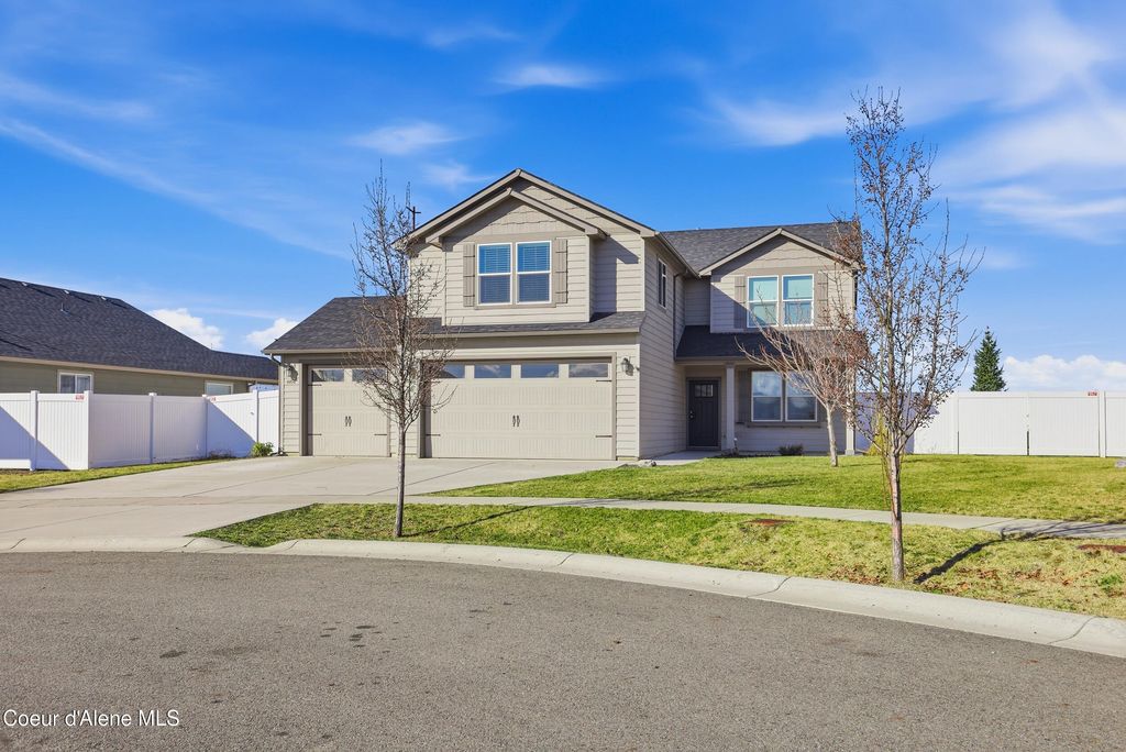 6456 W Irish Cir, Rathdrum, ID 83858