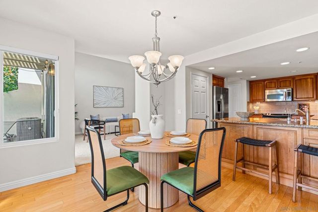 4817 Windjammer Way, Carlsbad, CA 92008