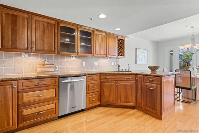 4817 Windjammer Way, Carlsbad, CA 92008