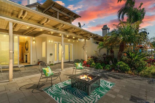 4817 Windjammer Way, Carlsbad, CA 92008