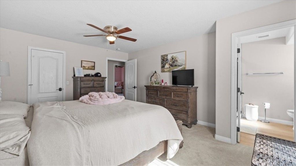 Image 17 of property listing at 15535 Erie Road, Apple Valley, CA 92307