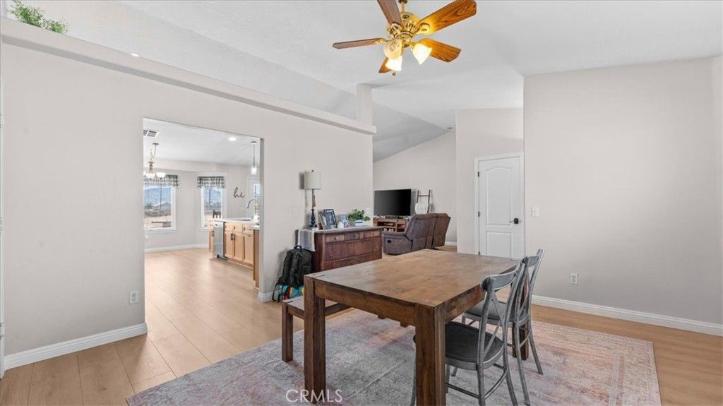 Image 9 of property listing at 15535 Erie Road, Apple Valley, CA 92307