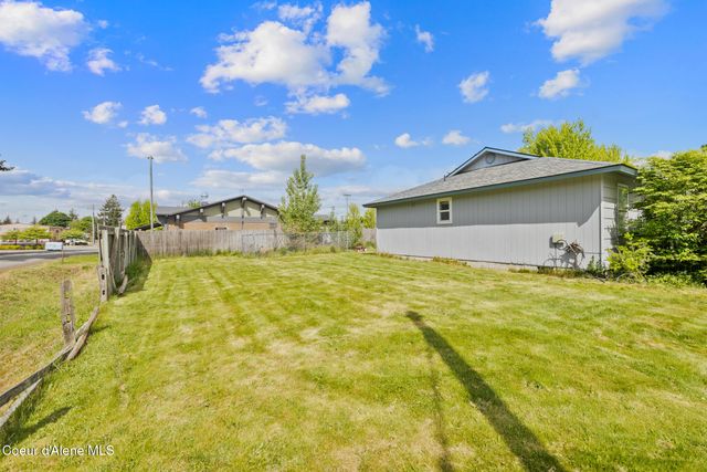 51 & 55 E Ryan Drive, Hayden, ID 83835