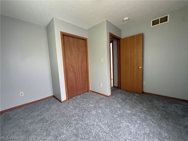 1305 Superior Avenue, Akron, OH 44307