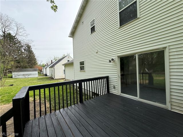 1305 Superior Avenue, Akron, OH 44307