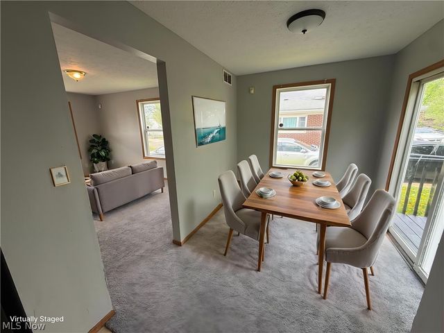 1305 Superior Avenue, Akron, OH 44307