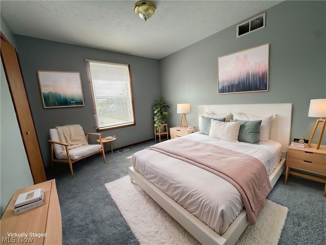 1305 Superior Avenue, Akron, OH 44307