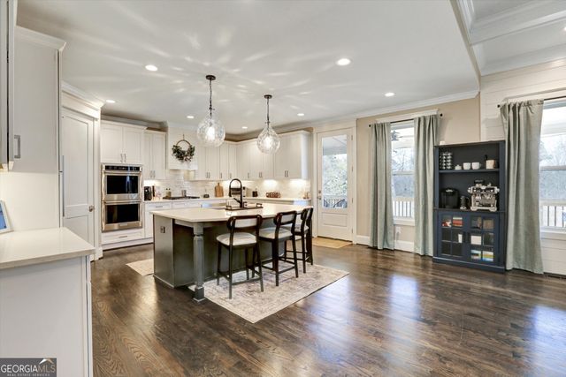 6108 Hutchins Drive, Buford, GA 30518