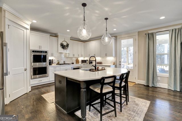 6108 Hutchins Drive, Buford, GA 30518