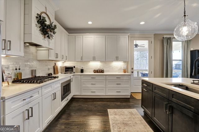 6108 Hutchins Drive, Buford, GA 30518