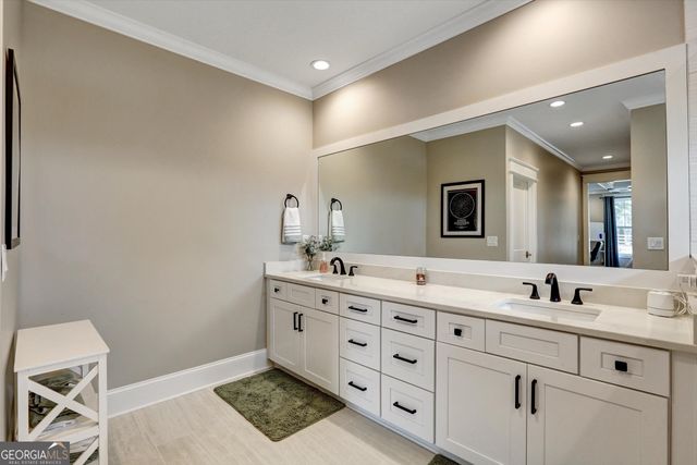 6108 Hutchins Drive, Buford, GA 30518