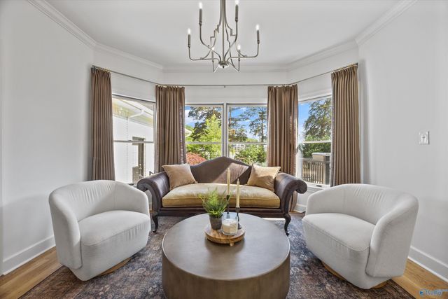 302 Devon Circle SE, Huntsville, AL 35802