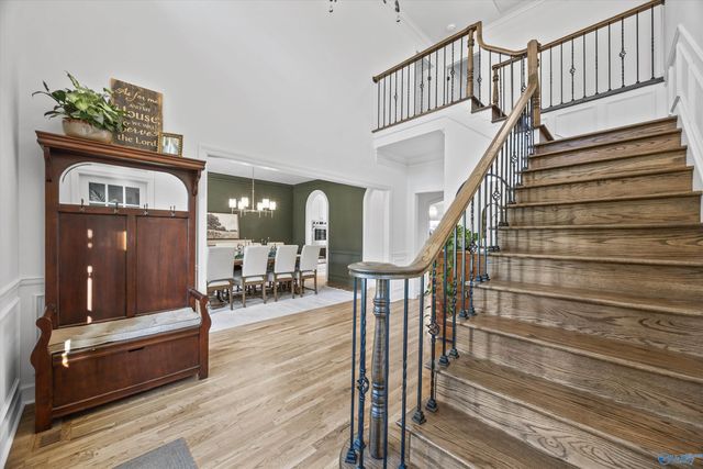 302 Devon Circle SE, Huntsville, AL 35802