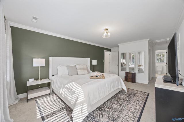 302 Devon Circle SE, Huntsville, AL 35802