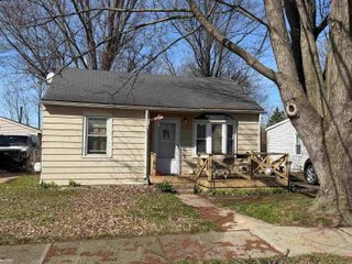 1387 Webber Avenue, Burton, MI 48529
