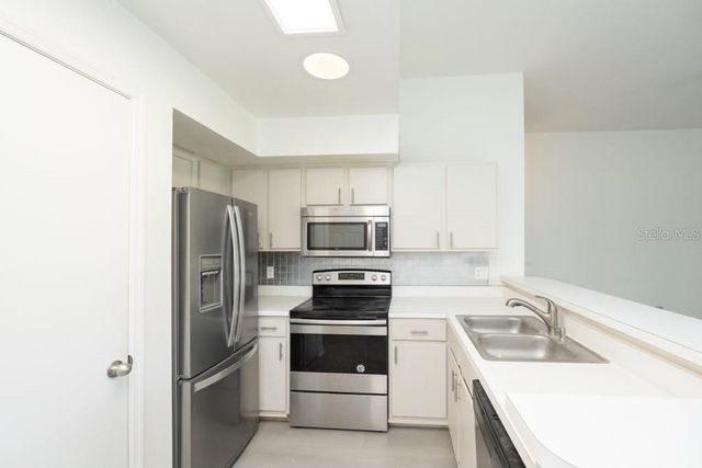 7230 WESTPOINTE BOULEVARD 1233, Orlando, FL 32835