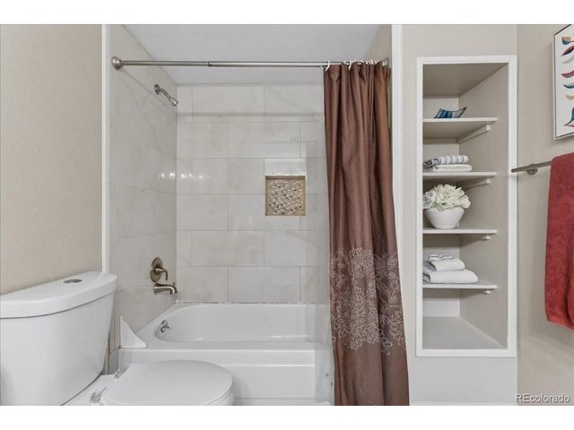 433 Wright St 101, Lakewood, CO 80228