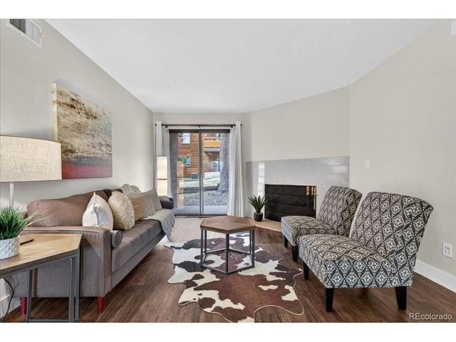 433 Wright St 101, Lakewood, CO 80228