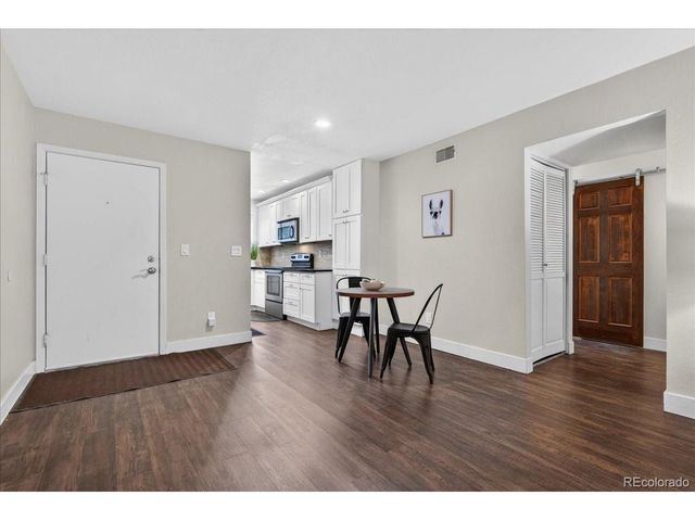 433 Wright St 101, Lakewood, CO 80228