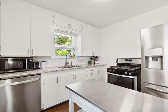 323 S 3rd Street, Wylie, TX 75098
