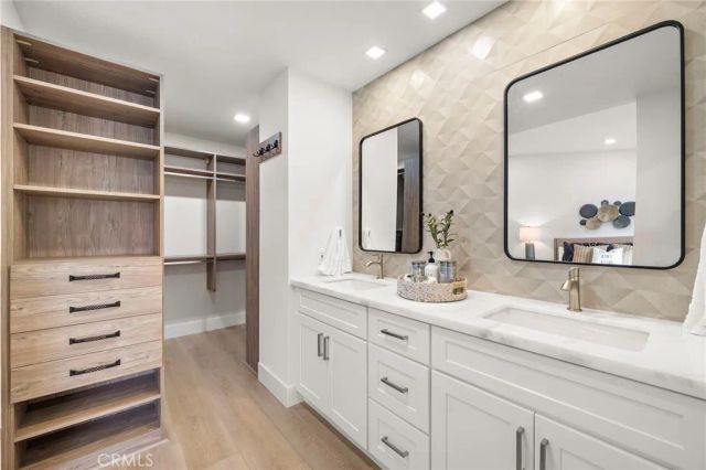 10 Starfall 11, Irvine, CA 92603