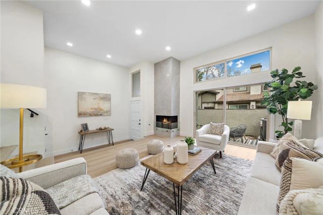 10 Starfall 11, Irvine, CA 92603