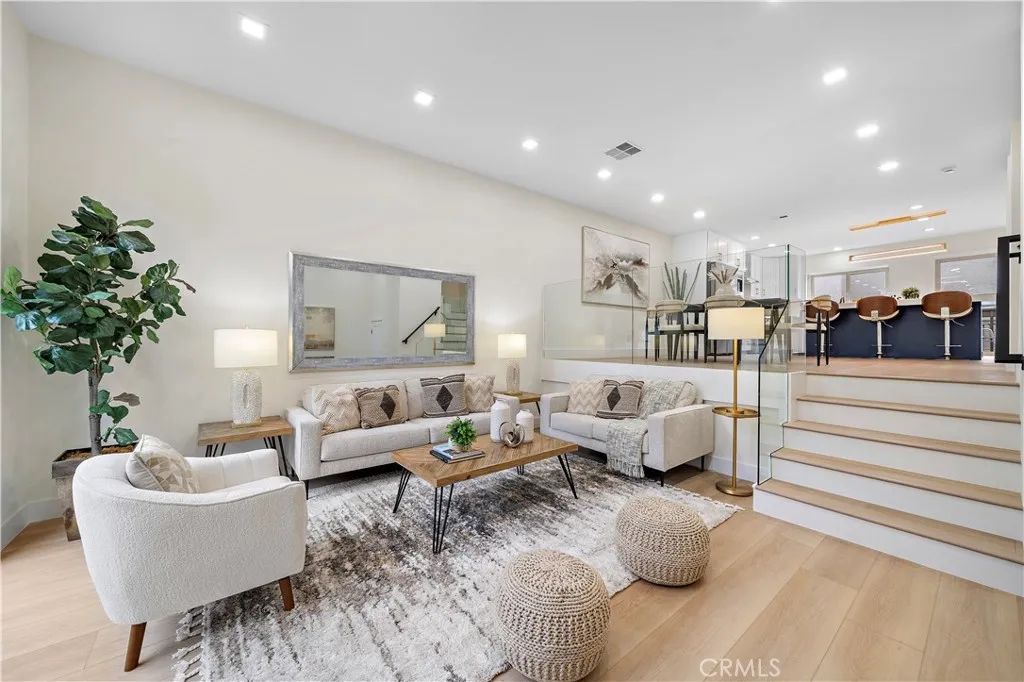 10 Starfall 11, Irvine, CA 92603