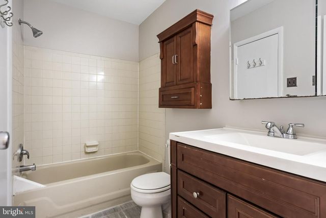 45 SANDRA RD, Voorhees, NJ 08043