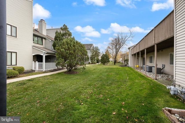 45 SANDRA RD, Voorhees, NJ 08043