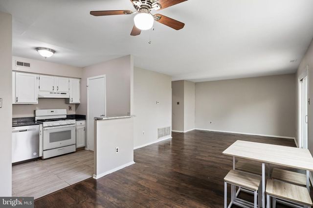 45 SANDRA RD, Voorhees, NJ 08043