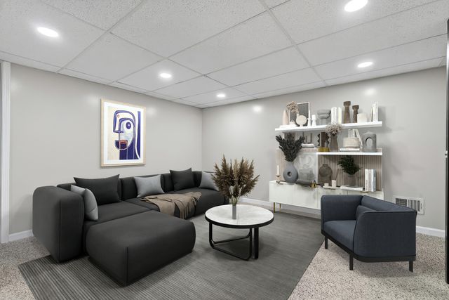 203 S See Gwun Avenue, Mount Prospect, IL 60056