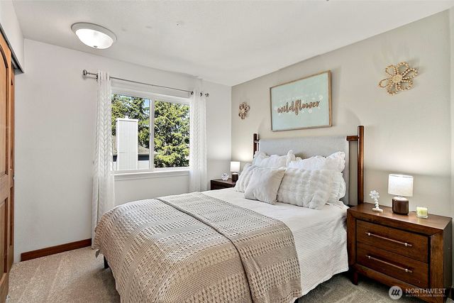 22812 SE 265th Place, Maple Valley, WA 98038