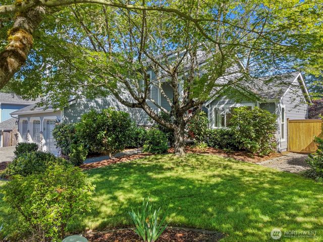 22812 SE 265th Place, Maple Valley, WA 98038