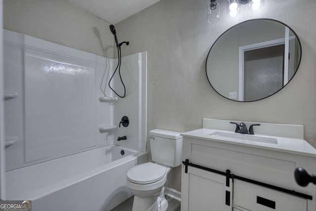 330 Pleasant Valley Road, Mcdonough, GA 30253