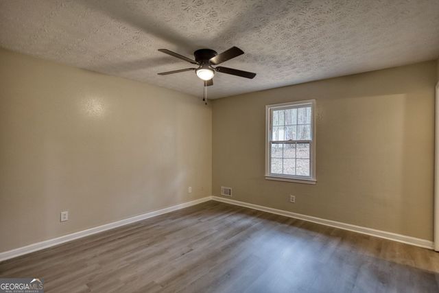 330 Pleasant Valley Road, Mcdonough, GA 30253