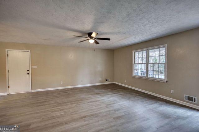 330 Pleasant Valley Road, Mcdonough, GA 30253