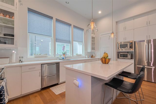 2608 Rusk Street, Houston, TX 77003