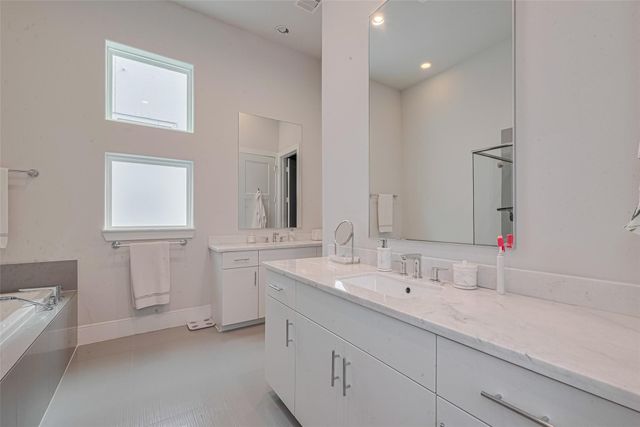 2608 Rusk Street, Houston, TX 77003