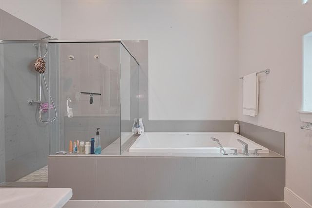 2608 Rusk Street, Houston, TX 77003