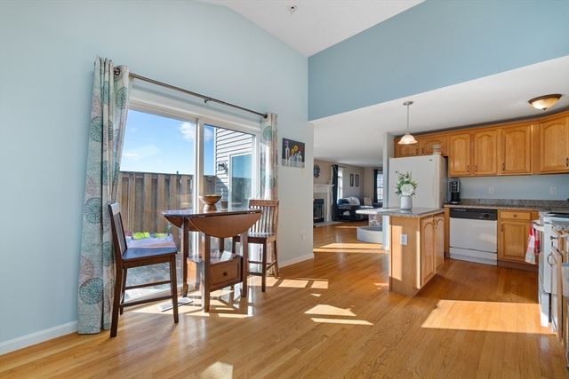 72 Sophia Dr, Worcester, MA 01607