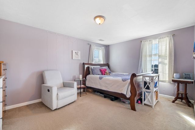 72 Sophia Dr, Worcester, MA 01607